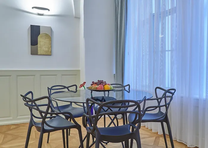 Hotel U 3 Pstrosu Prag